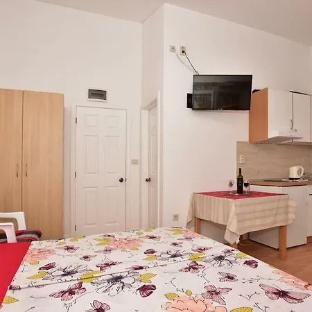 Antonio Apartament Makarska
